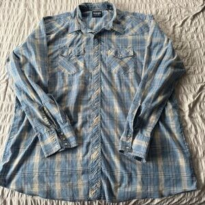 Men’s wrangler shirt